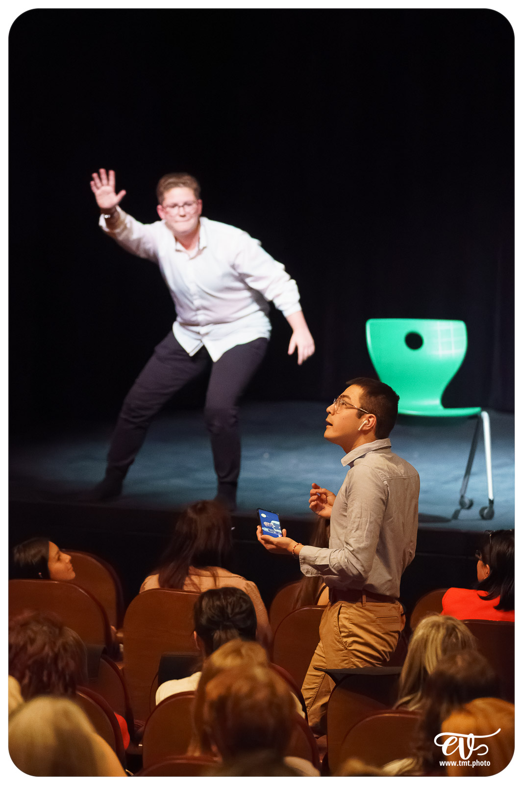 MAIS SONGEONS À RÉPÉTER S'IL VOUS PLAIT !